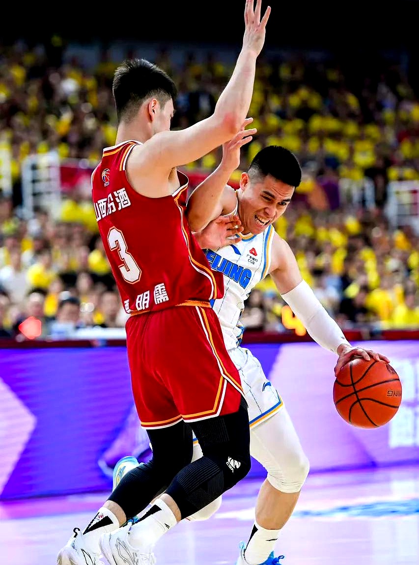 当教官训练火凤凰的小说